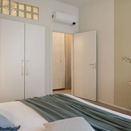Exclusive Blue - Center - - Near Station 아파트